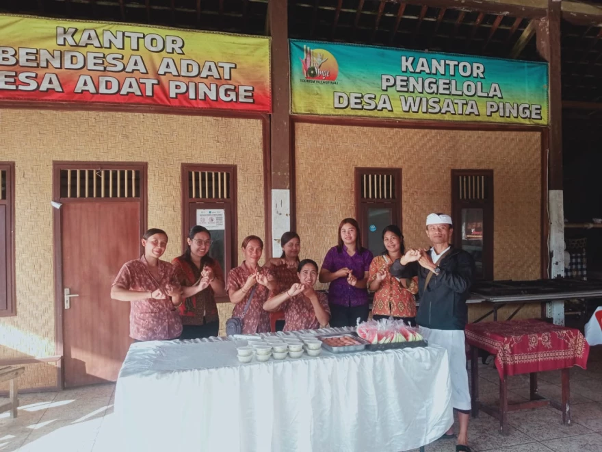 KEGIATAN POSYANDU BALITA DI BANJAR DINAS PINGE