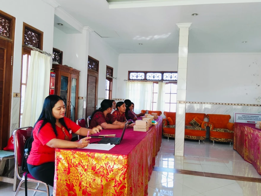 MONITORING DAN EVALUASI POSYANDU DESA