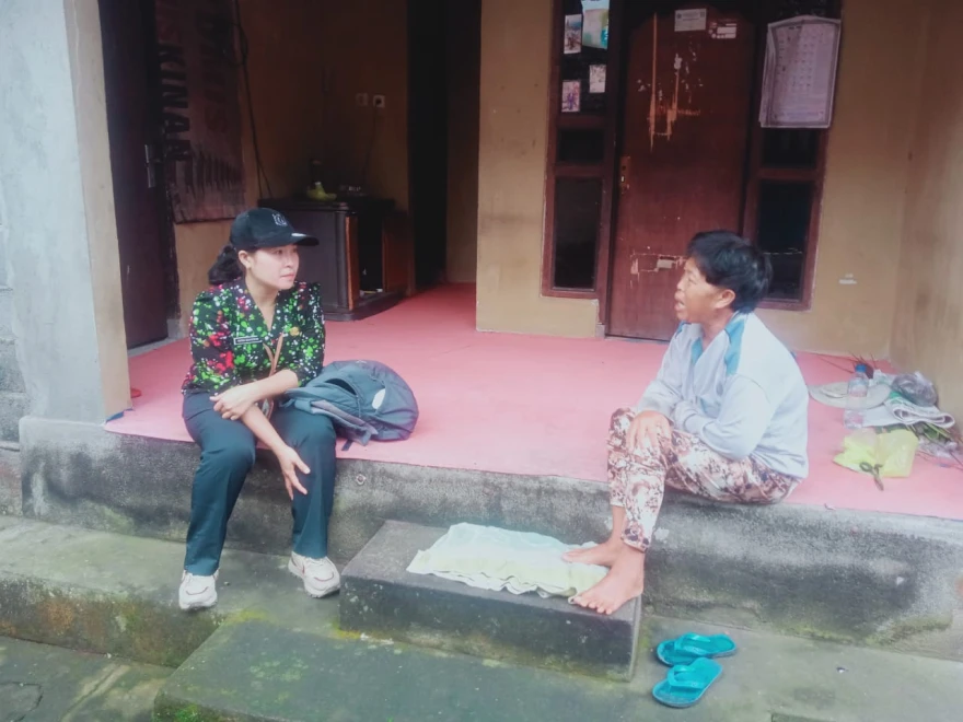 KUNJUNGAN DARI DINAS SOSIAL