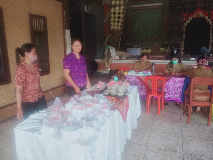 KEGIATAN POSYANDU BALITA DI BANJAR DINAS PINGE
